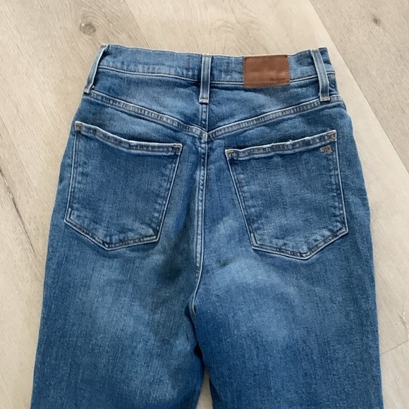 MADEWELL DISTRESSED COMFORT STRETCH EDITION MOM JEAN SIZE 27 - Picture 15 of 15